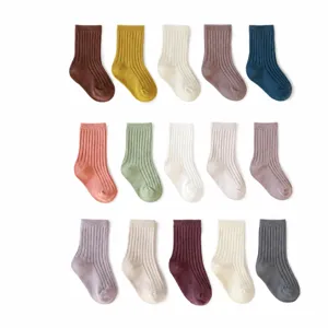 Comfortable newborn baby cotton socks set, breathable ribbed infant socks for boys and girls.