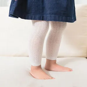 Summer mesh thin children leggings, white combed cotton nine-point socks detail view.