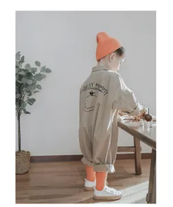 Comfortabele effen peutersokken, stijlvolle en zachte dagelijkse babykleding voor comfort.