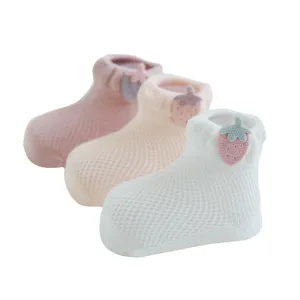 Calzini rete neonato estate traspirante cotone neonato carino fragola calzini bianco