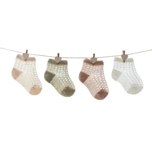 Süße Sommer Baby Netzsocken, atmungsaktive dünne Babysocken, weiche kurze Kindersocken.