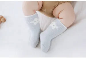 Chaussettes bébé épaisses avec motif de nuage mignon, douces et chaudes pour l'hiver.