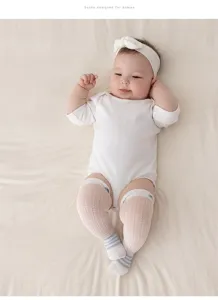 Infant summer mesh knee high socks, breathable newborn baby over the knee cotton socks.