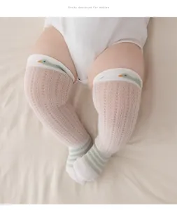 Baby summer mesh over-the-knee long socks with cute duck pattern, breathable and soft.