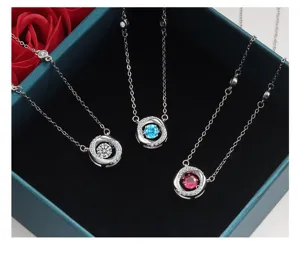Detailansicht von s925 Sterlingsilber Herzschlag Kristall Anhänger Halsketten in Geschenkbox.