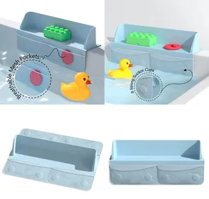 Organizer per vasca da bagno per neonati con tasche in rete e ventose per giocattoli.