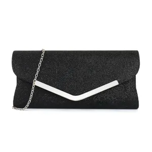 Schwarze glitzernde Damen Abendtasche Clutch mit V-förmigem Metallverschluss und Kette.