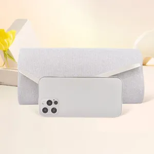 Sac de soirée pochette pailleté argenté pour femme, élégant sac rigide de mariage et fête.