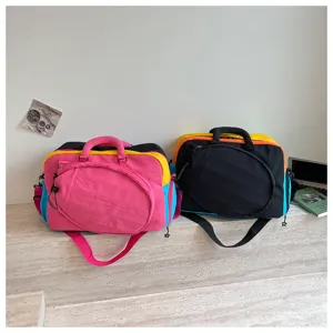 Grote badminton tas en outdoor sport fitness reistas met stijlvol en modern design.