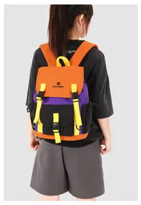 Λεπτομερης οψη του casual σακιδιου πλατης colorblock, πολυλειτουργικη τσ για καθημερινη χρηση.