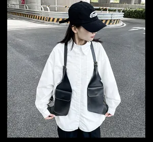 Retro PU Leder Schulter Holster Tasche, Outdoor Mode Weste Gurt Tasche fuer Damen und Herren.