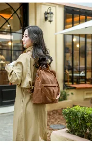 Stilvoller Cord-Rucksack für Damen, ideal für den täglichen Weg, Freizeit und Reisen.
