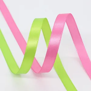 1cm Polyestersatinband für Geschenkverpackung, Blumenverpackung und Kuchendekoration Hauptbild Ansicht.