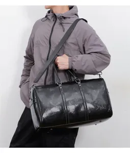 Sac de voyage sport en cuir PU noir fitness bag bandouliere pour homme et femme chic