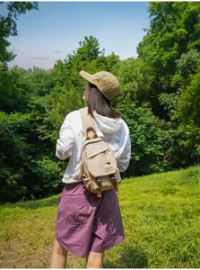Lässige Nylon-Umhängetasche für Damen und Herren, Outdoor Reise Brusttasche mit vielen Fächern.