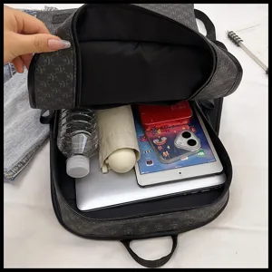 Gran capacidad mochila informal de negocios para hombres y mujeres bolsa de viaje para portátil.