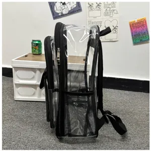 Transparenter PVC-Rucksack mit schwarzem Besatz und Netztaschen, ideal für Schule und Alltag.