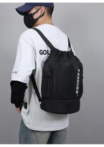 Schwarzer Oxford Stoff Kordelzug Sportrucksack mit Schuhfach fuer Fitness und Schwimmen.