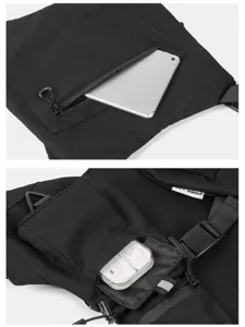 Taktische Brusttasche Detail mit multifunktionalem Stauraum aus robustem Nylongewebe.