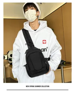 Stijlvolle zwarte multifunctionele borsttas casual crossbody rugzak voor reizen.