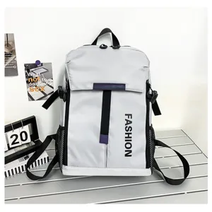 Großer grauer Rucksack mit Laptopfach, strapazierfähiger Tagesrucksack für Damen und Herren.
