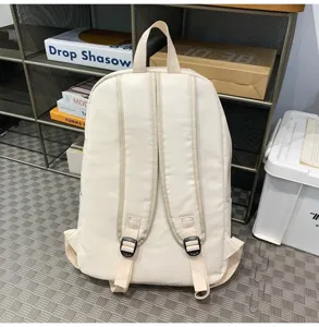 Wasserdichter PU Leder Studenten Rucksack für den Alltag und Reisen im modischen Stil.