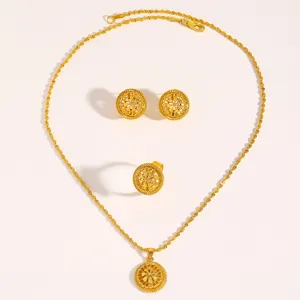 Exquisite gold-plated Middle Eastern style filigree jewelry set with necklace and ring
