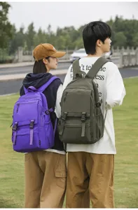 Stilvoller Freizeitreise Studenten Rucksack mit grosser Kapazitaet und mehreren Faechern.