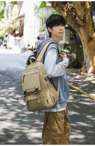 Lässiger Utility-Rucksack mit vielen Fächern, große Kapazität für Schule, Reisen und Alltag.
