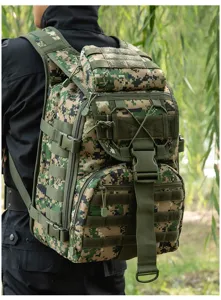 Taktischer Camo-Rucksack für Outdoor-Sportarten, Wandern und Reisen. Robuster Rucksack.