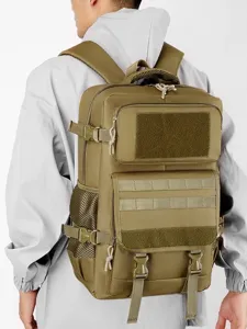 Taktischer Rucksack große Kapazität Outdoor Reise Bergsteigen Rucksack Modell Rückansicht.