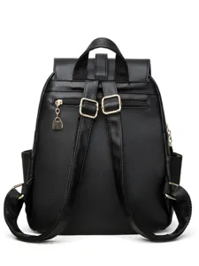 Klassischer schwarzer PU Leder Rucksack fuer Damen, stilvoller Freizeit Alltags-Daypack.