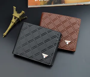 Men's short PU leather wallet with chic lattice pattern, multiple card slots and stylish metal badge.