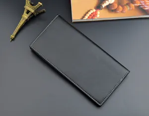Portefeuille long homme en cuir noir avec coutures blanches, design fin et élégant pour bureau.