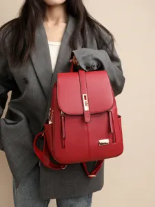Stilvoller roter Damen Lederrucksack fuer taegliches Pendeln und grosse Kapazitaet im Alltag.