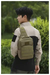 Taktische Brusttasche für Herren, langlebige Umhängetasche, Outdoor Sport Sling Tasche.
