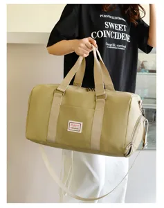 Große Sport Reisetasche mit Nass Trocken Trennung für Fitness Training und Reisen Damen Herren.