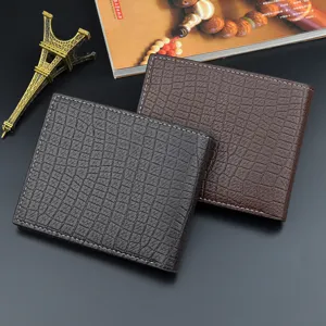 Men's short wallet retro crocodile pattern multi card slot soft leather horizontal purse main view