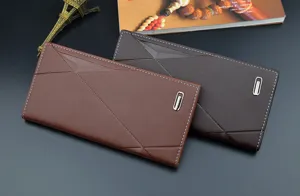 Vue détaillée de portefeuilles longs pour hommes en cuir avec motifs géométriques.