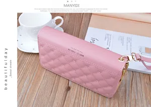 Rosa gesteppte Damen Geldbörse, doppelte Reißverschluss Clutch Tasche mit edler Kronen Stickerei.