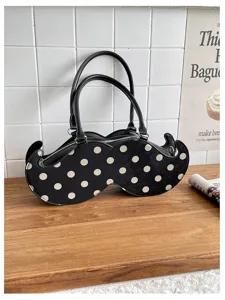 Cross-border ins-style hot girl irregular handbag, unique niche design commuter shoulder bag