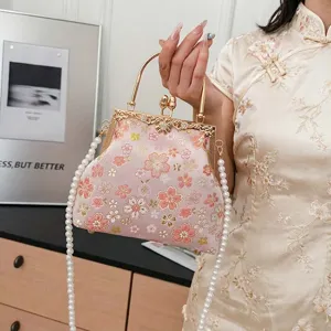 Roze geborduurde bloemen handtas met elegante parelriem voor dames avondfeestje