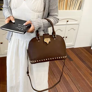 Retro bruine koepel handtas voor dames, elegante chique schoudertas voor dagelijks gebruik.