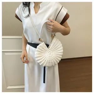 Women woven shell handbag unique beach shoulder bag casual fashion crossbody bag white