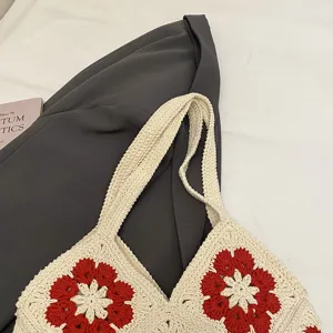 Handgehäkelte Blumen Umhängetasche, retro ästhetische Strick Handtasche für Damen Pendeln.