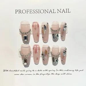 Handmade press-on nails luxury rhinestone glitter acrylic fake nail art tips for daily wear.