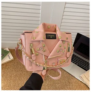 Rosa Mini Bikerjacke Umhängetasche mit Goldkette, einzigartige modische Schultertasche.