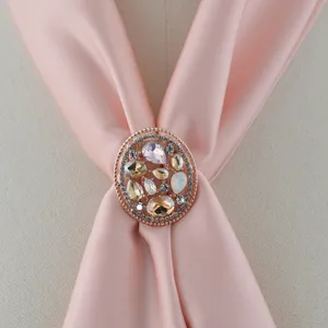 Fibbia per Sciarpa in Seta con Strass Cavi Retrò in Lega Spilla Geometrica Spilla Anello Sciarpa Clip per Scialle Accessori di Moda