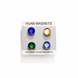 Lot de 4 aimants ronds pour hijab avec cristaux strass colorés. Épingles magnétiques sécurisées.