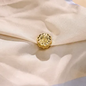 Calamite hijab fiore oro per donne, spilla magnetica forte per sciarpe e foulard eleganti.